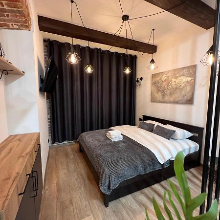 Cozy Loft На Староєврейській 24 إلفيف المظهر الخارجي الصورة