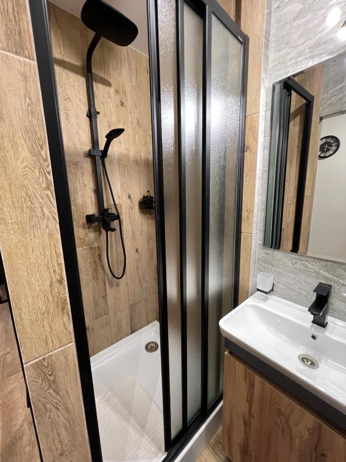 Cozy Loft На Староєврейській 24 إلفيف المظهر الخارجي الصورة