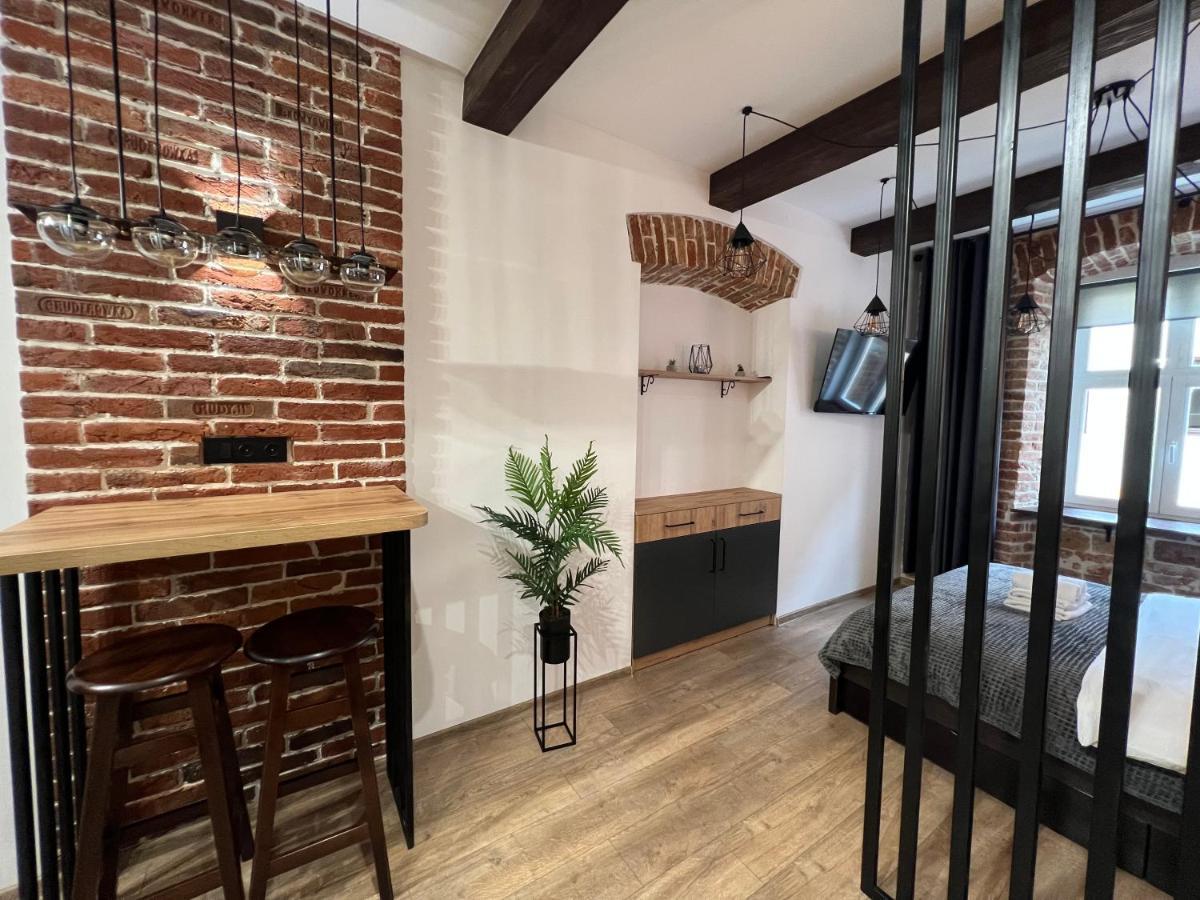 Cozy Loft На Староєврейській 24 إلفيف المظهر الخارجي الصورة