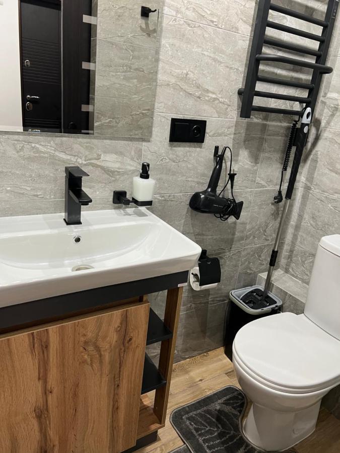 Cozy Loft На Староєврейській 24 إلفيف المظهر الخارجي الصورة